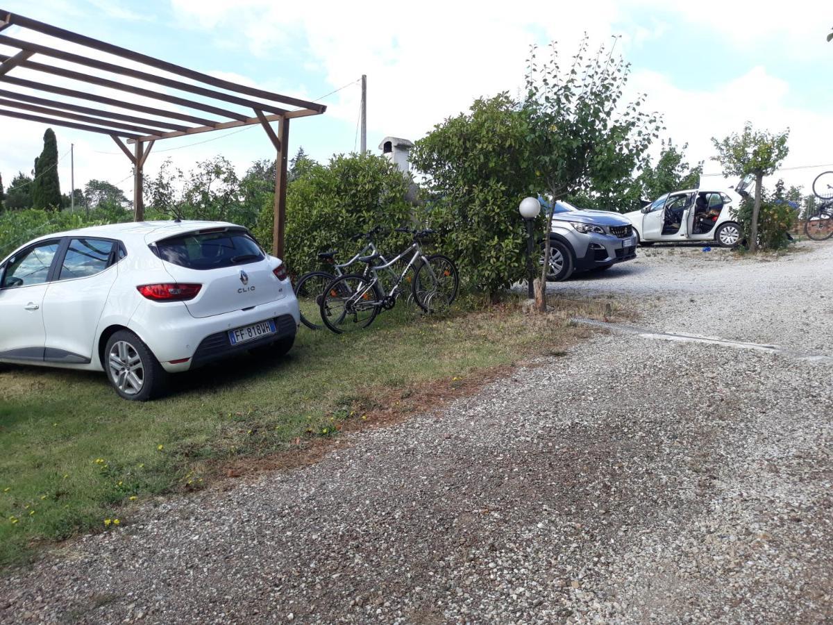 Agriturismo Podere Camollia Costalpino Kültér fotó